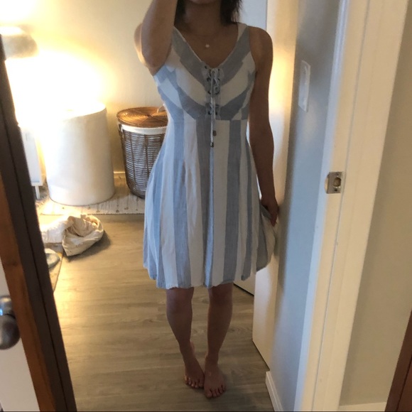 Lulus tie front dress with stripes - Picture 2 of 5